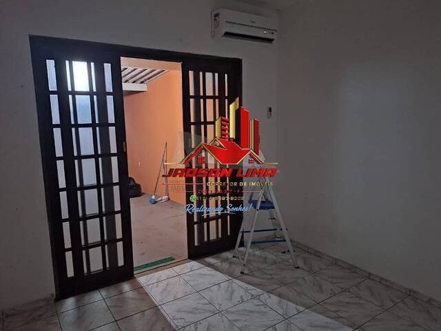 Casa para Venda em São Sebastião - 4