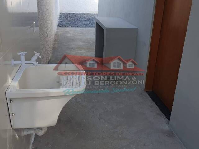 #518 - Casa para Venda em Caraguatatuba - SP