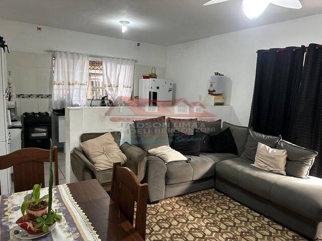 #535 - Casa para Venda em Caraguatatuba - SP