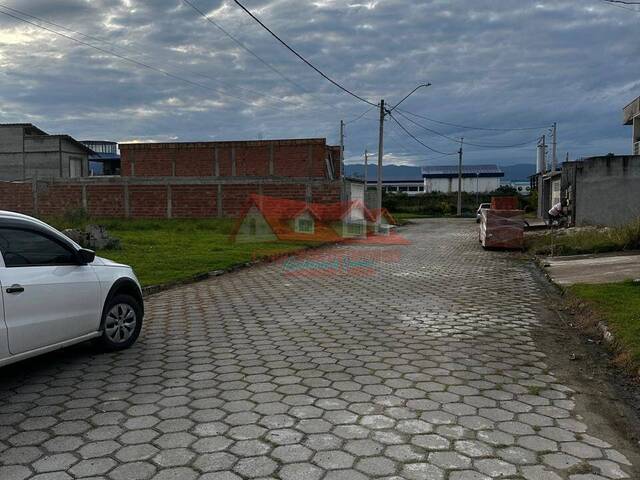 Área para Venda em Caraguatatuba - 4