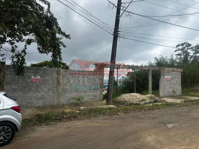 Venda em BALNEÁRIO GARDEM MAR - Caraguatatuba