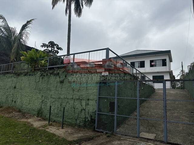 #CA00288 - Sobrado para Venda em Caraguatatuba - SP