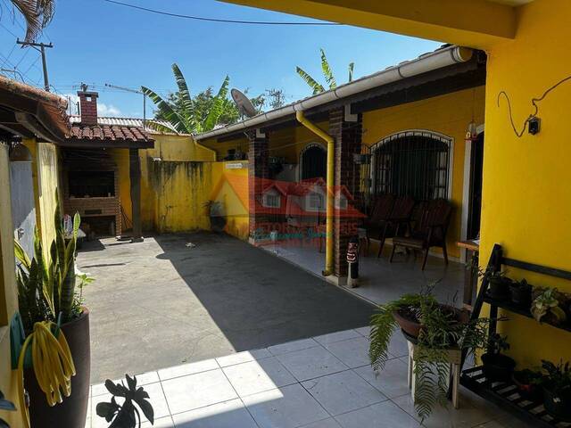 #553 - Casa para Venda em Caraguatatuba - SP