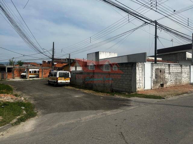 Casa para Venda em Caraguatatuba - 5