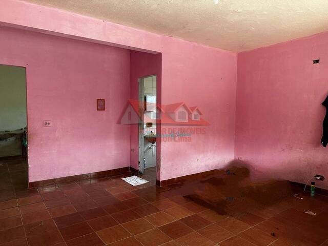 #561 - Casa para Venda em Caraguatatuba - SP