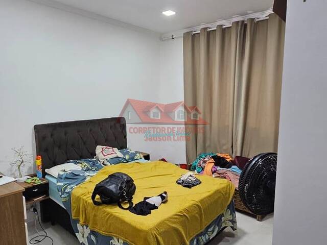 #572 - Casa para Venda em São Sebastião - SP