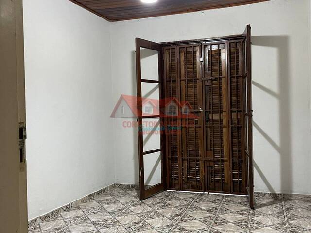 Casa para Venda em Caraguatatuba - 5