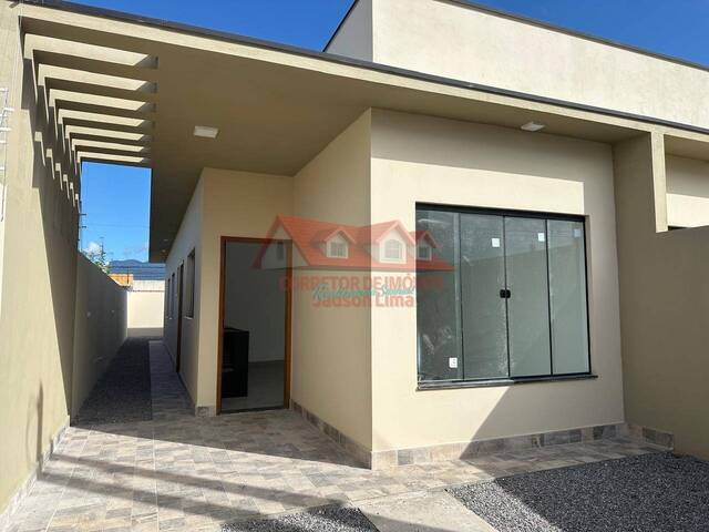 #583 - Casa para Venda em Caraguatatuba - SP