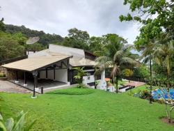#CA00075 - Casa para Venda em São Sebastião - SP