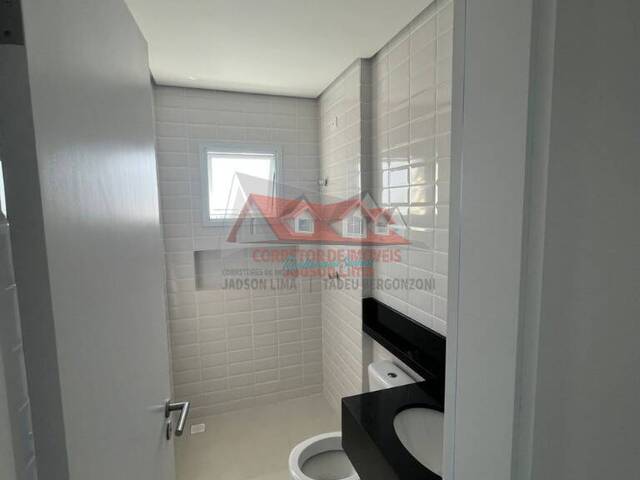 Apartamento para Venda em Caraguatatuba - 4