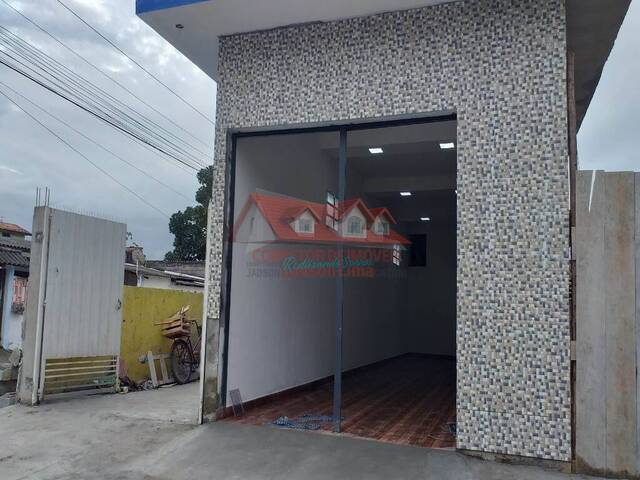 Salão Comercial para Venda em Caraguatatuba - 4