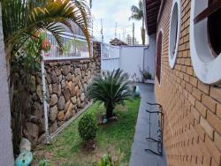 #CA00215 - Casa para Venda em Caraguatatuba - SP