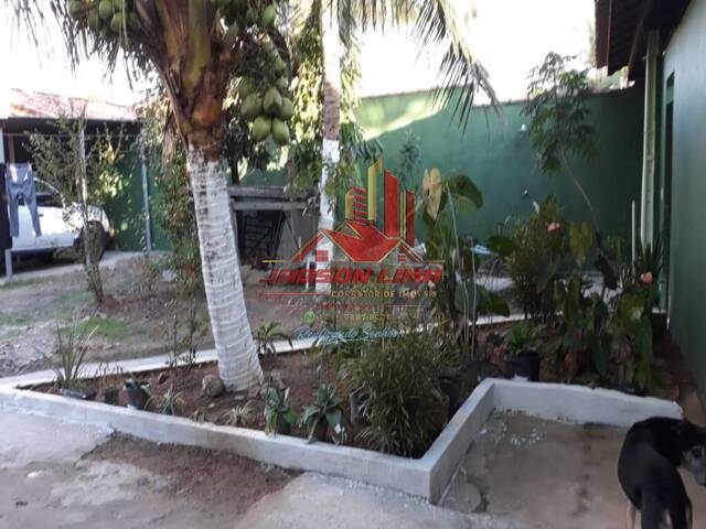 Sobrado para Venda em Caraguatatuba - 4