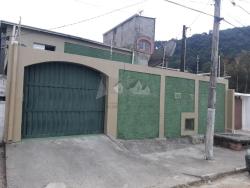 #CA00239 - Sobrado para Venda em Caraguatatuba - SP