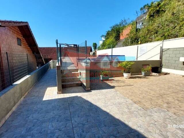 Apartamento para Venda em Caraguatatuba - 4
